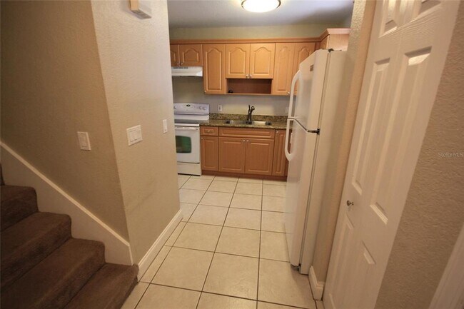 Building Photo - 22710 Watersedge Blvd