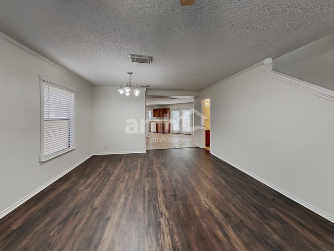 Foto del edificio - 33 Messenger Crk