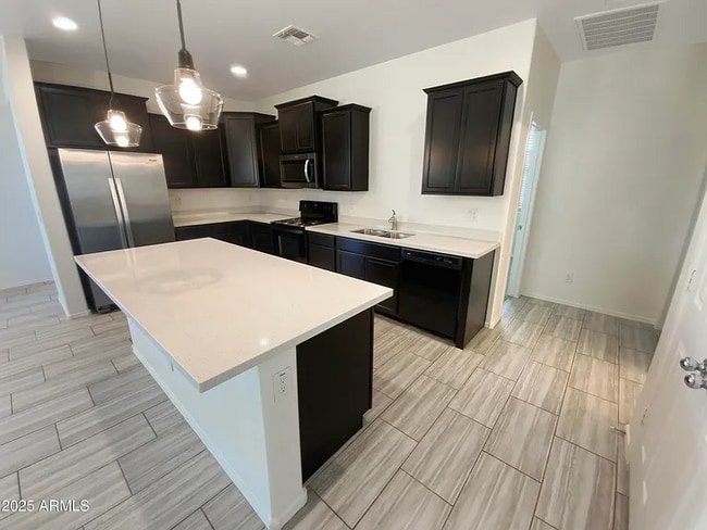 Building Photo - 17557 W Monte Lindo Ln