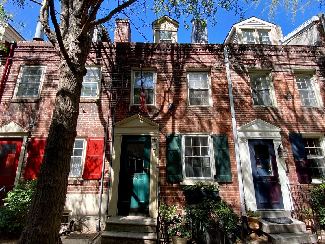 Primary Photo - Beautifully Restored 3-Bed/2.5-Bath Home i...