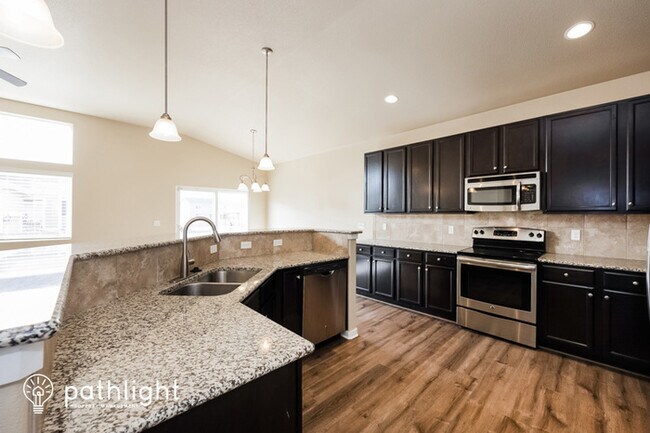 Foto del edificio - 6211 Vickie Ln, Colorado Springs, CO, 80923