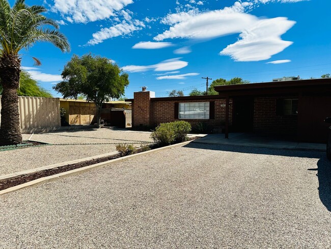 Foto del edificio - Charming Burnt Adobe Home in Tierra Del Sol