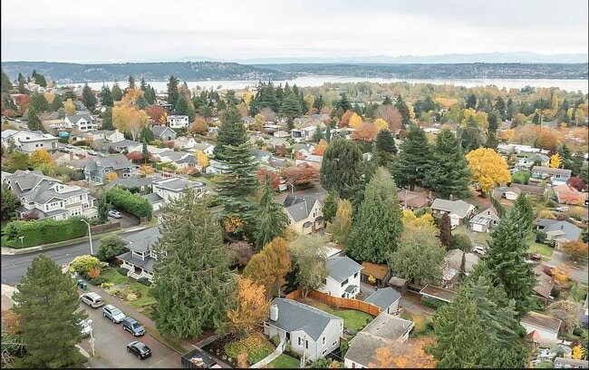 Foto del edificio - 6252 52nd Ave NE