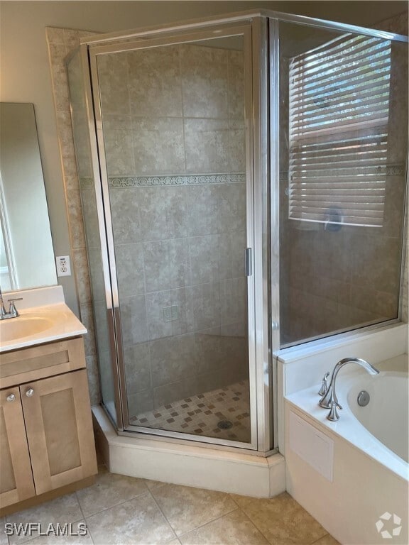 Building Photo - 9815 Solera Cove Pointe