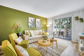 Building Photo - 104 Cordillo Pkwy