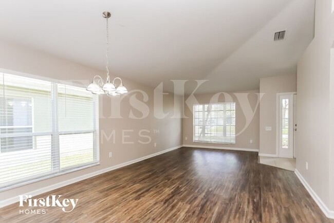Building Photo - 13130 Early Run Ln