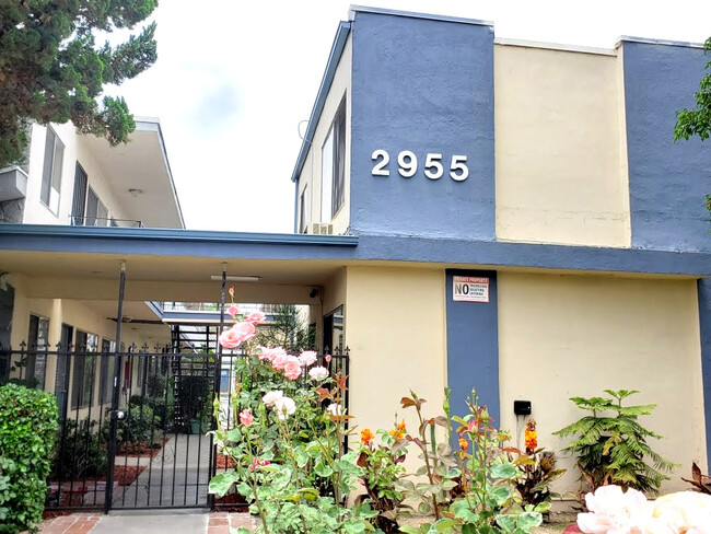 Building Photo - 2955 Mayflower Ave