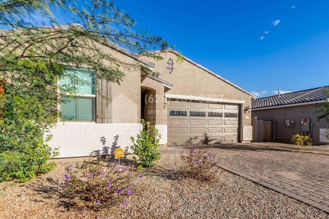 Building Photo - 3 br, 2 bath House - 1509 S 223rd Dr -
