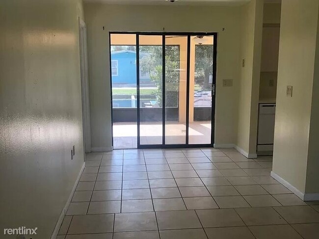 Building Photo - 2 br, 2 bath House - 1311 Killarney Dr