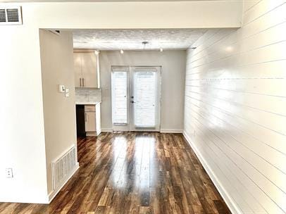 Photo - 507 Boyett St House