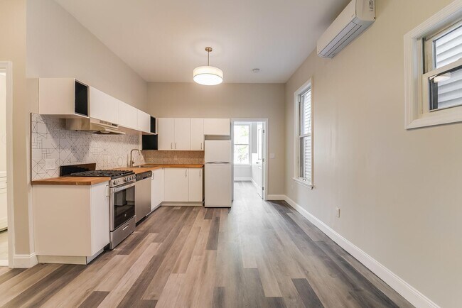 Foto del edificio - 1076 Summit Ave