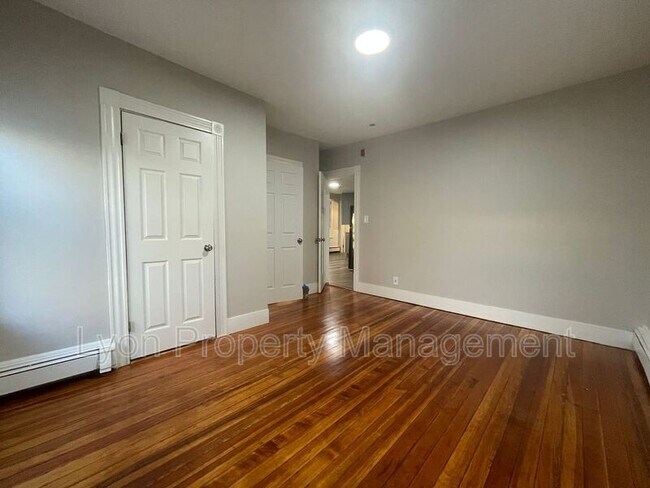 Foto del edificio - 171 Rathbun St