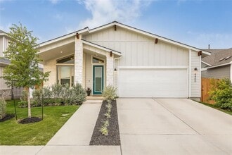 Building Photo - 8400 Skytex St