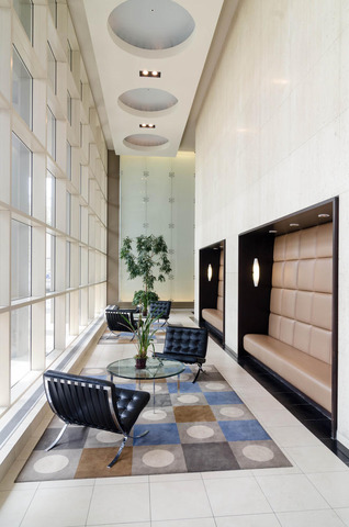 Lobby - 5320 N Sheridan Rd