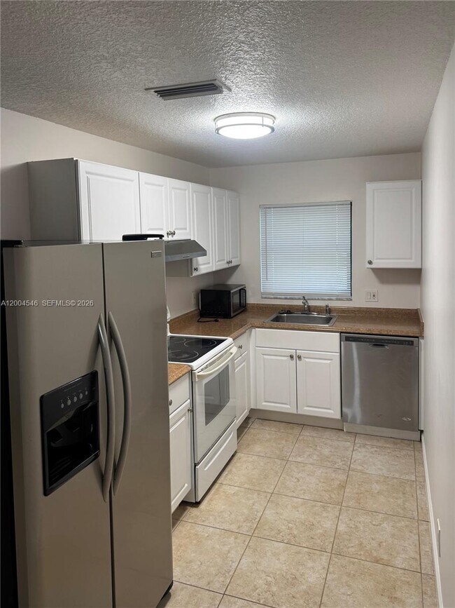 Foto del edificio - 5040 Sanctuary Way