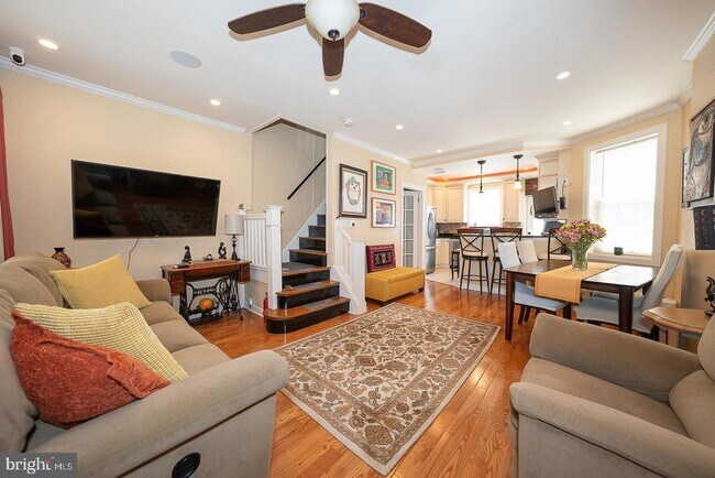 Foto del edificio - 758 W Railroad Ave