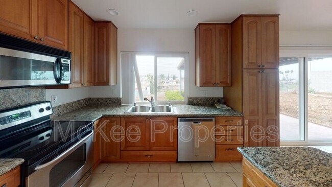 Foto del edificio - 5895 Alta Vista Ave
