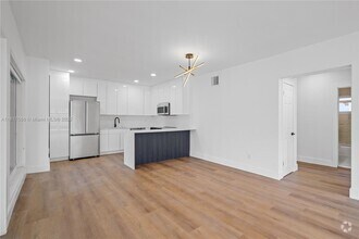 Building Photo - 3661 NE 170th St