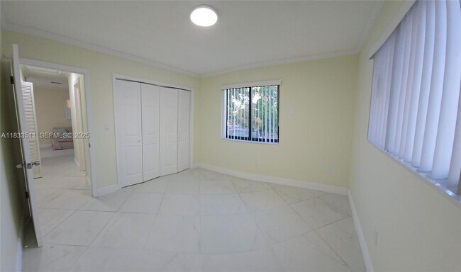 Foto del edificio - 46 NW 35th St