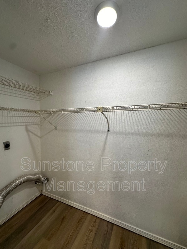 Building Photo - 12303 E 87th St N