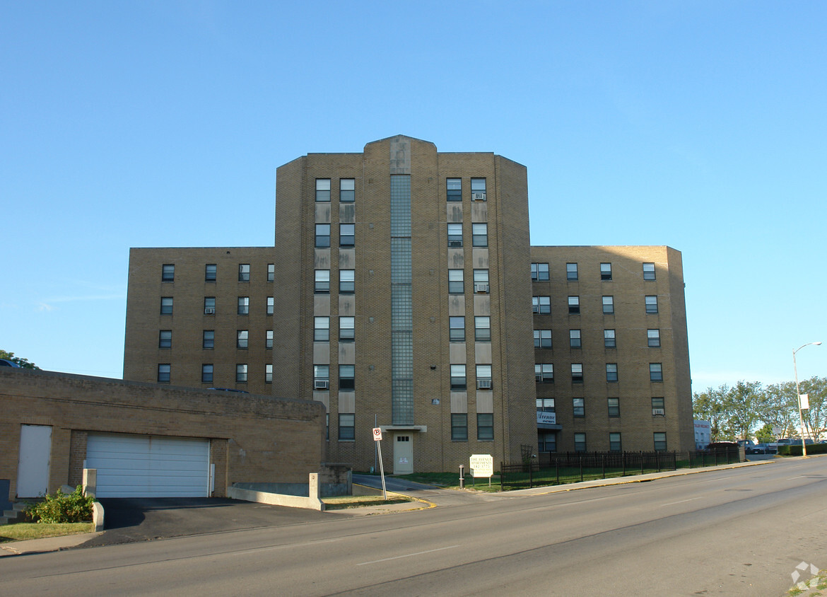 Primary Photo - The Avenue apartments