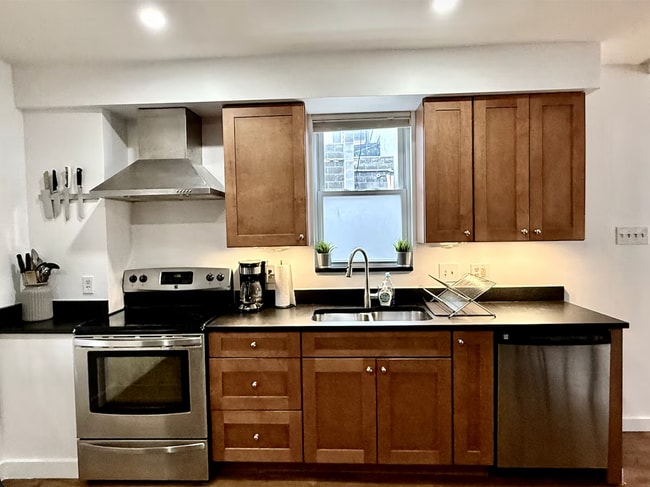 kitchen - 187 42nd St