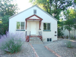 Building Photo - 610 S Grant Ave