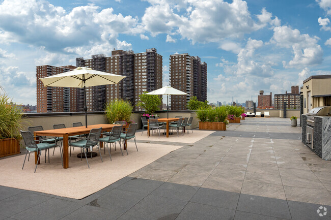 Rooftop - 2600 Adam Clayton Powell Blvd