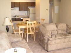 Building Photo - 824 Teasel Dr