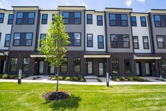Building Photo - 218 Peyton Pl