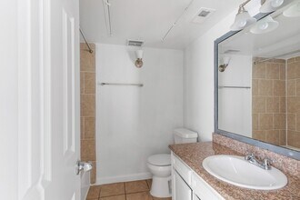 Building Photo - 12707 Bellaire Blvd