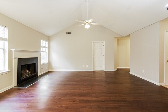 Foto del edificio - 3665 Arrowhead Pl