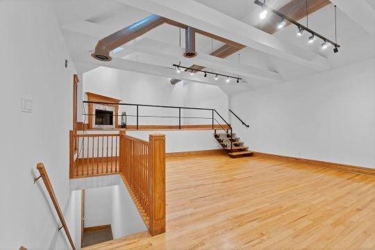 Foto del edificio - 3725 N Fremont St