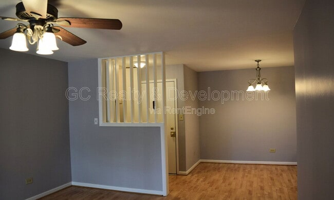 Building Photo - 1180 Meadow Ln