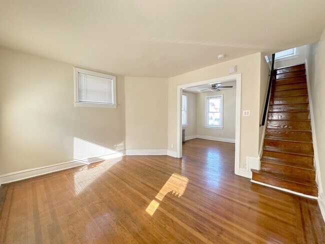 Foto del edificio - 199 W Annsbury St