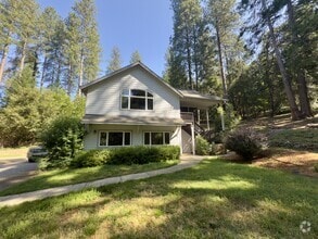 Building Photo - 11992 Willow Valley Rd