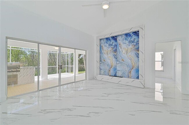 Building Photo - 3832 Sabal Springs Blvd