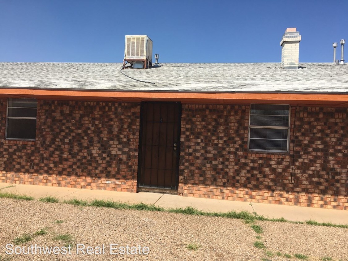 Primary Photo - 2 br, 1 bath Apartment - 1205 West St