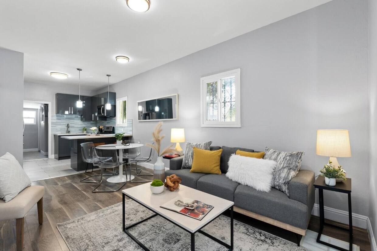 Foto principal - 1141 Mendell St