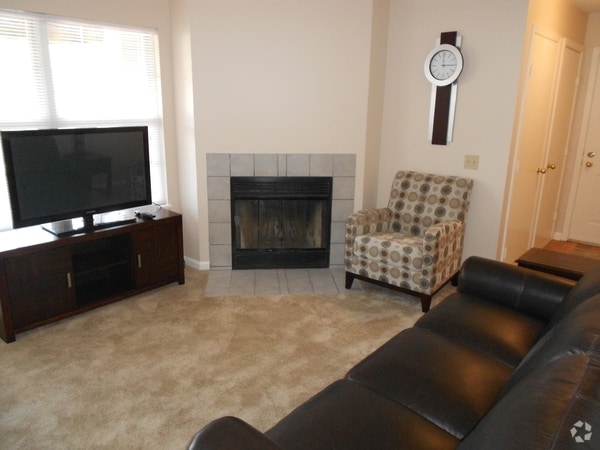 Sala de estar - Bennington Hills Apartments