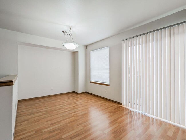 Foto del edificio - Beautiful 3bd/2.5bth home in Lake Stevens ...