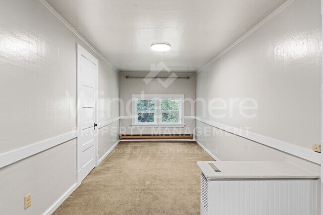 Foto del edificio - 1321 W 11th Ave