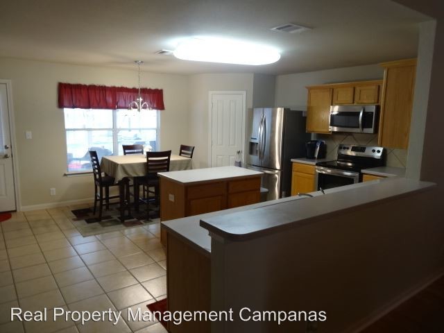 Building Photo - 3 br, 2 bath House - 1034 Magnolia Crest