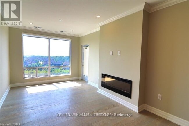 Photo du bâtiment - 480-480 Callaway Rd