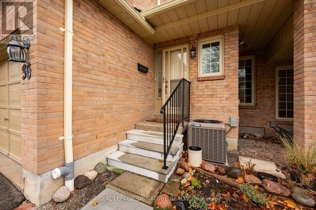 Building Photo - 35 Ceremonial Dr
