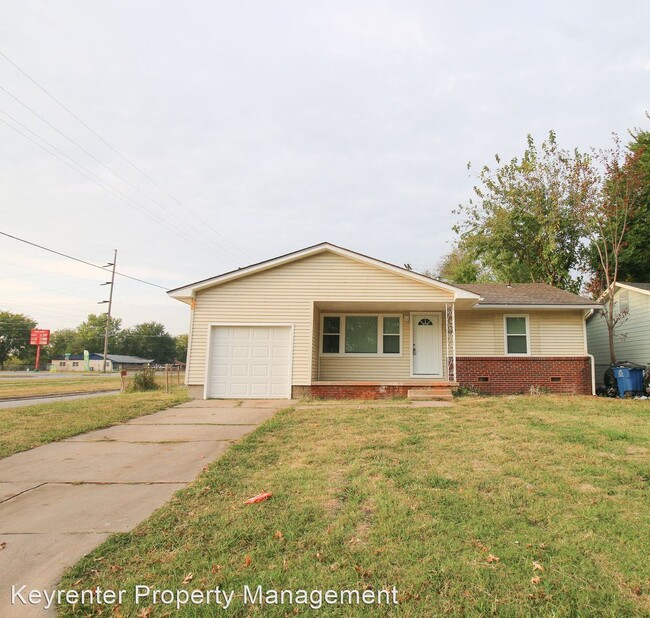 Building Photo - 4 br, 2 bath House - 1303 E 53rd St N