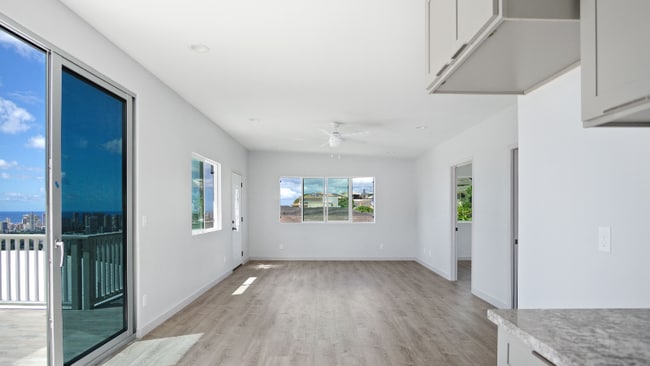 Building Photo - 1810 St Louis Dr