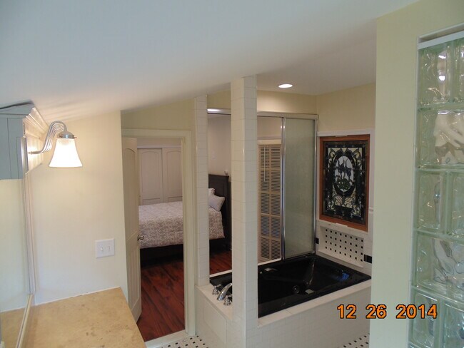 Foto del edificio - 1665 Central Ave