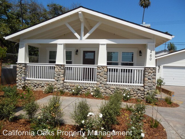 Building Photo - 250-260 Walnut Dr