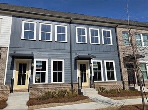 Building Photo - 341 Skylar Ct SE